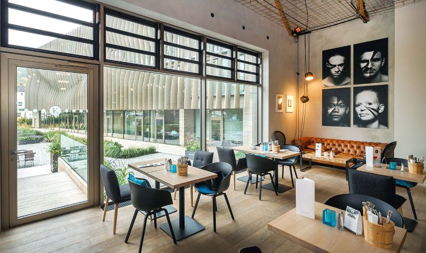 Treten Sie ein in unser Wirtshaus! Innenraum des Wirtshaus Klingenstein